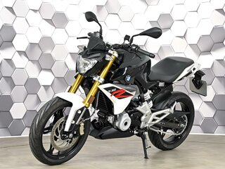2018 BMW G 310 R, чёрный, 427000 рублей, вид 2
