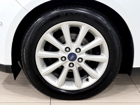 2018 Ford Focus III Рестайлинг, белый, 1250000 рублей - вид 14
