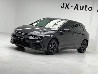 2023 Volkswagen Golf VIII, чёрный, 1750000 рублей, вид 1