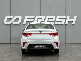 2019 Kia Rio IV, белый, 1190000 рублей, вид 4