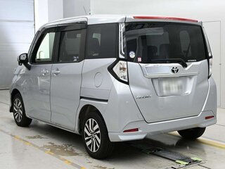 2022 Toyota Roomy I Рестайлинг, серебристый, 850020 рублей, вид 5
