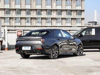2026 Lynk & Co 03 I Рестайлинг 2, серый, 2807007 рублей, вид 4