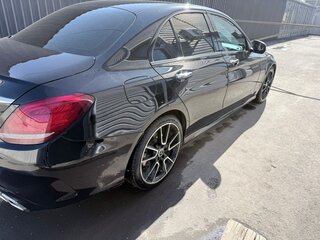 2018 Mercedes-Benz C-Класс 300 IV (W205) Рестайлинг, чёрный, 3100000 рублей, вид 3