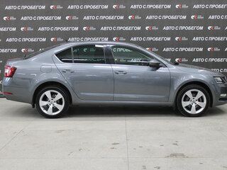 2018 Skoda Octavia III (A7) Рестайлинг, серый, 2049000 рублей, вид 4