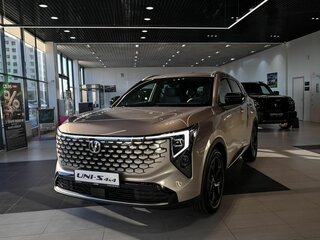 2026 Changan UNI-S I Рестайлинг, золотистый, 3249900 рублей, вид 1