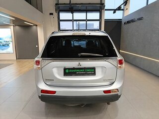 2012 Mitsubishi Outlander III, серебристый, 1249000 рублей, вид 5