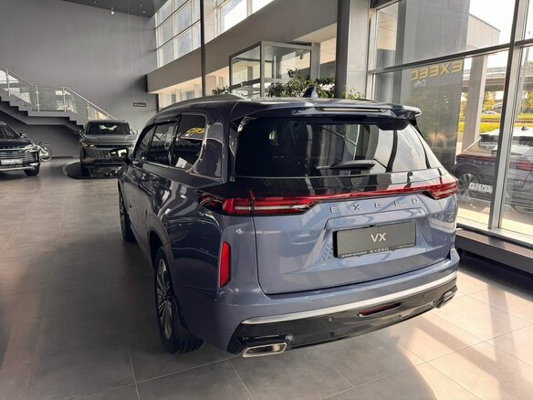 2025 Exeed VX I Рестайлинг, синий, 5672700 рублей - вид 4