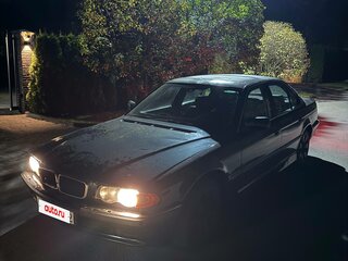 1999 BMW 7 серии 735i III (E38) Рестайлинг, чёрный, 390000 рублей, вид 2