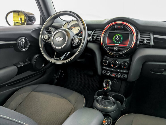 2020 Mini Hatch Cooper III (F55/F56) Рестайлинг, оранжевый, 2330000 рублей - вид 27