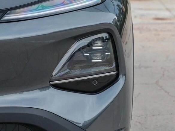 2026 Changan Qiyuan Q05 51.9 kWh II, серый - вид 8