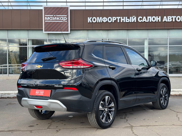 2023 Chevrolet Tracker IV, чёрный, 2265000 рублей - вид 5