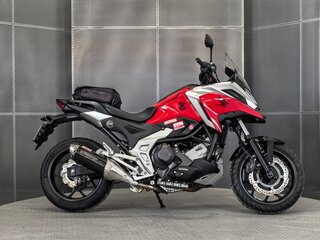 2021 Honda NC 750X, красный, 1099000 рублей, вид 1