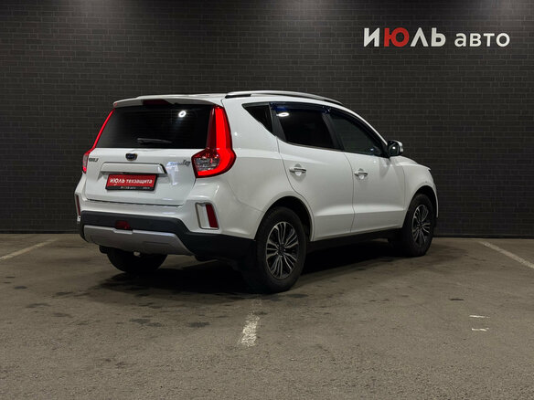 2018 Geely Emgrand X7 I Рестайлинг 2, белый, 1215000 рублей - вид 4