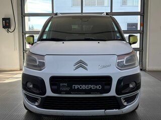 2011 Citroen C3 Picasso I, белый, 450000 рублей, вид 2