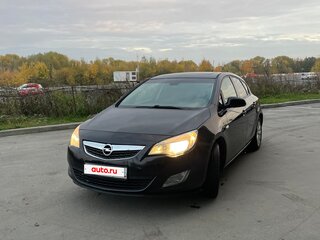 2011 Opel Astra J, чёрный, 620000 рублей, вид 2