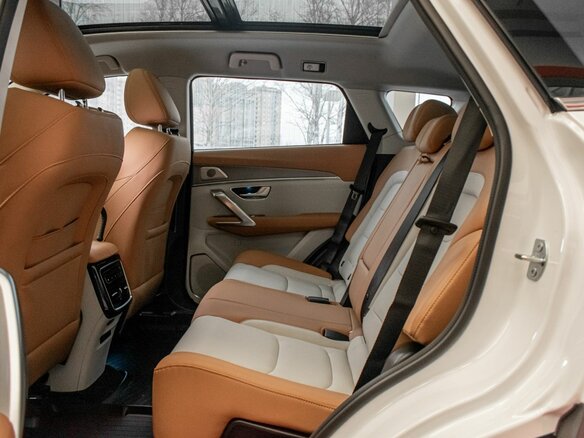 2026 Jetour X70+ I Рестайлинг, белый, 3399000 рублей - вид 29