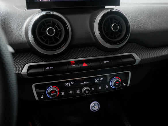 2026 Audi Q2 L 35 TFSI I Рестайлинг, серый, 4250000 рублей - вид 16