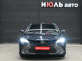2018 Toyota Camry VIII (XV70), синий, 2800000 рублей, вид 2