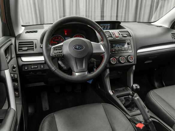 2013 Subaru Forester IV, красный - вид 6