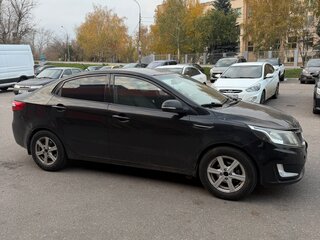 2012 Kia Rio 4-speed III, чёрный, 500000 рублей, вид 2