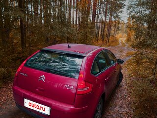 2010 Citroen C4 I Рестайлинг, красный, 330000 рублей, вид 4