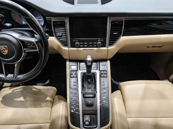 2016 Porsche Macan S Diesel I, чёрный, 4390000 рублей - вид 14
