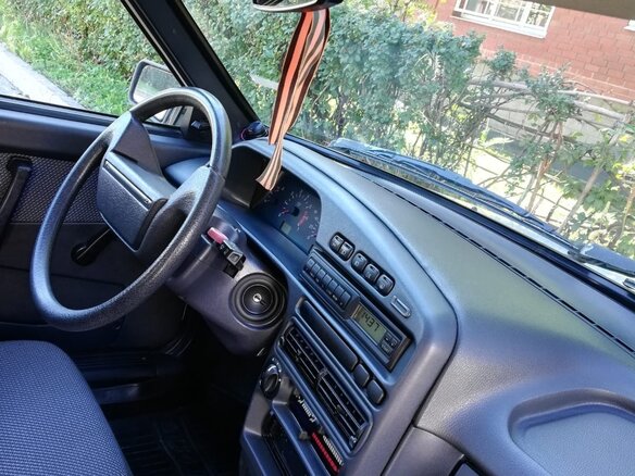 2010 Lada (ВАЗ) 2113, белый, 220000 рублей - вид 5