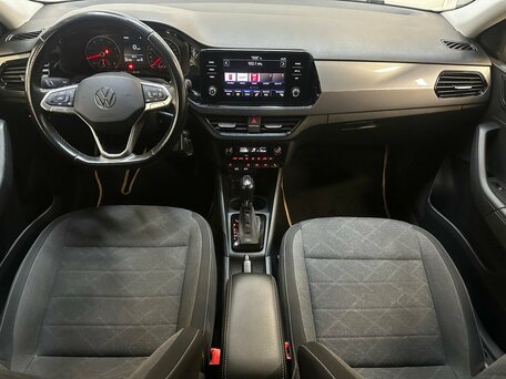2021 Volkswagen Polo VI, коричневый, 1550000 рублей, вид 5