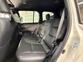 2024 Toyota Land Cruiser 300 Series, белый - вид 3