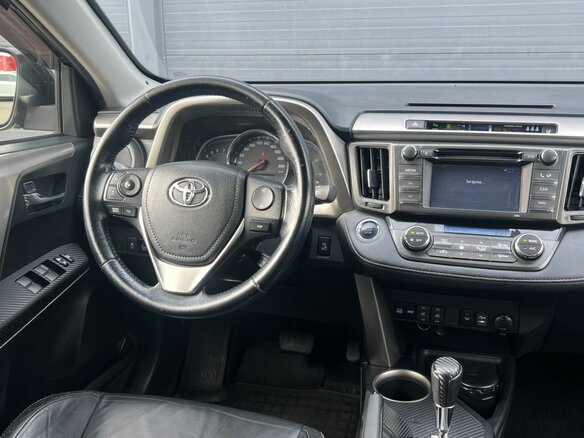 2012 Toyota RAV4 IV (XA40), чёрный, 2030000 рублей - вид 14
