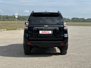 2021 Toyota Land Cruiser Prado 150 Series Рестайлинг 3, чёрный, 7750000 рублей, вид 5