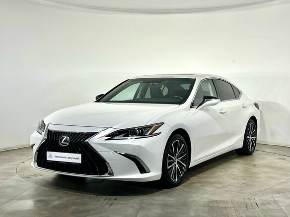 2022 Lexus ES 250 VII Рестайлинг, белый, 4600000 рублей