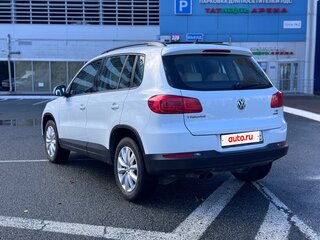 2014 Volkswagen Tiguan I Рестайлинг, белый, 1300000 рублей, вид 3