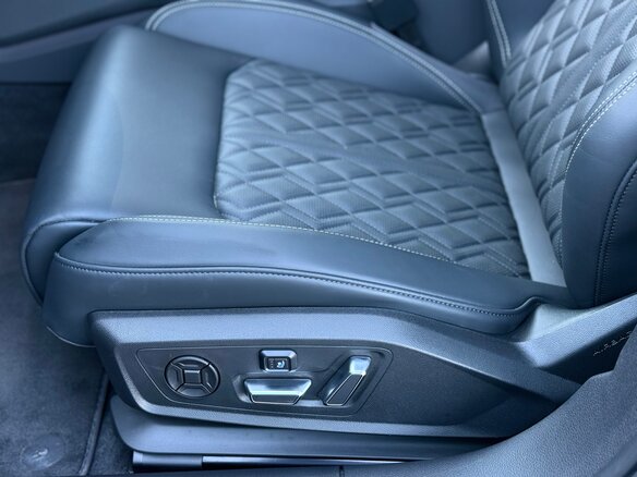2025 Audi A6 45 TFSI Long V (C8) Рестайлинг, чёрный, 6350000 рублей - вид 18