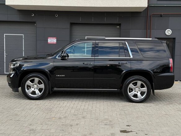 2018 Chevrolet Tahoe IV, чёрный, 3750000 рублей - вид 7