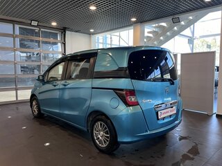 2010 Honda Freed Spike I, зелёный, 980000 рублей, вид 5