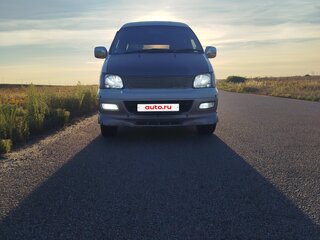 1999 Toyota Town Ace Noah III, серый, 600000 рублей, вид 1