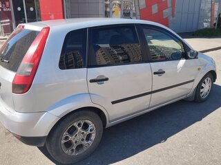 2002 Ford Fiesta Mk5, серебристый, 200000 рублей, вид 3
