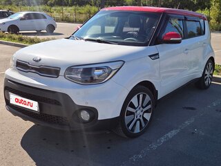 2017 Kia Soul II Рестайлинг, белый, 1490000 рублей, вид 2