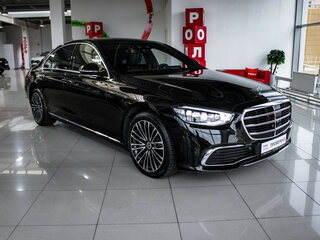 2022 Mercedes-Benz S-Класс 350 d VII (W223), чёрный, 10000000 рублей, вид 3