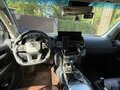 2018 Toyota Land Cruiser 200 Series Рестайлинг 2, чёрный, 6500000 рублей - вид 4