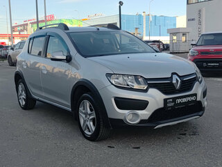 2016 Renault Sandero Stepway II, серый, 875000 рублей, вид 3
