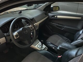 2007 Opel Astra H Рестайлинг, серебристый, 250000 рублей, вид 5