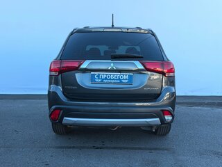 2015 Mitsubishi Outlander III Рестайлинг 2, серый, 1430000 рублей, вид 5