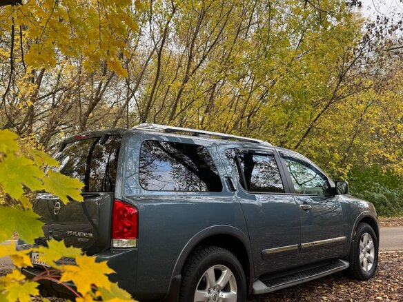 2011 Nissan Armada I Рестайлинг, голубой, 3000000 рублей - вид 2
