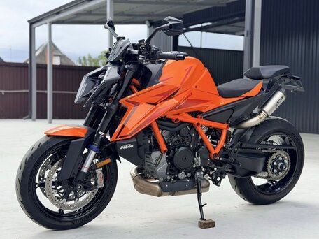 2024 KTM 1390 Super Duke R Evo, оранжевый, 1999999 рублей, вид 2