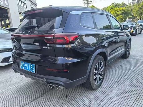 2022 Chery Tiggo 8 I Рестайлинг, чёрный, 1350000 рублей, вид 4
