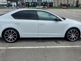 2014 Skoda Octavia RS III, белый, 1940000 рублей, вид 5