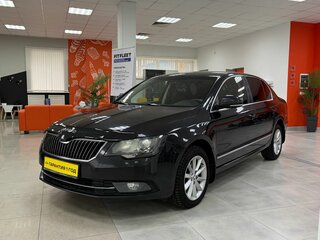 2014 Skoda Superb DSG II Рестайлинг, чёрный, 850000 рублей, вид 1