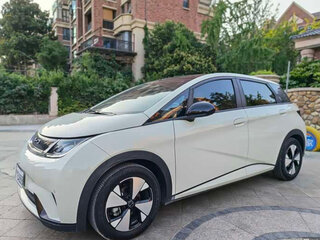 2025 BYD Dolphin 30.7 kWh I, белый, 1200000 рублей, вид 1